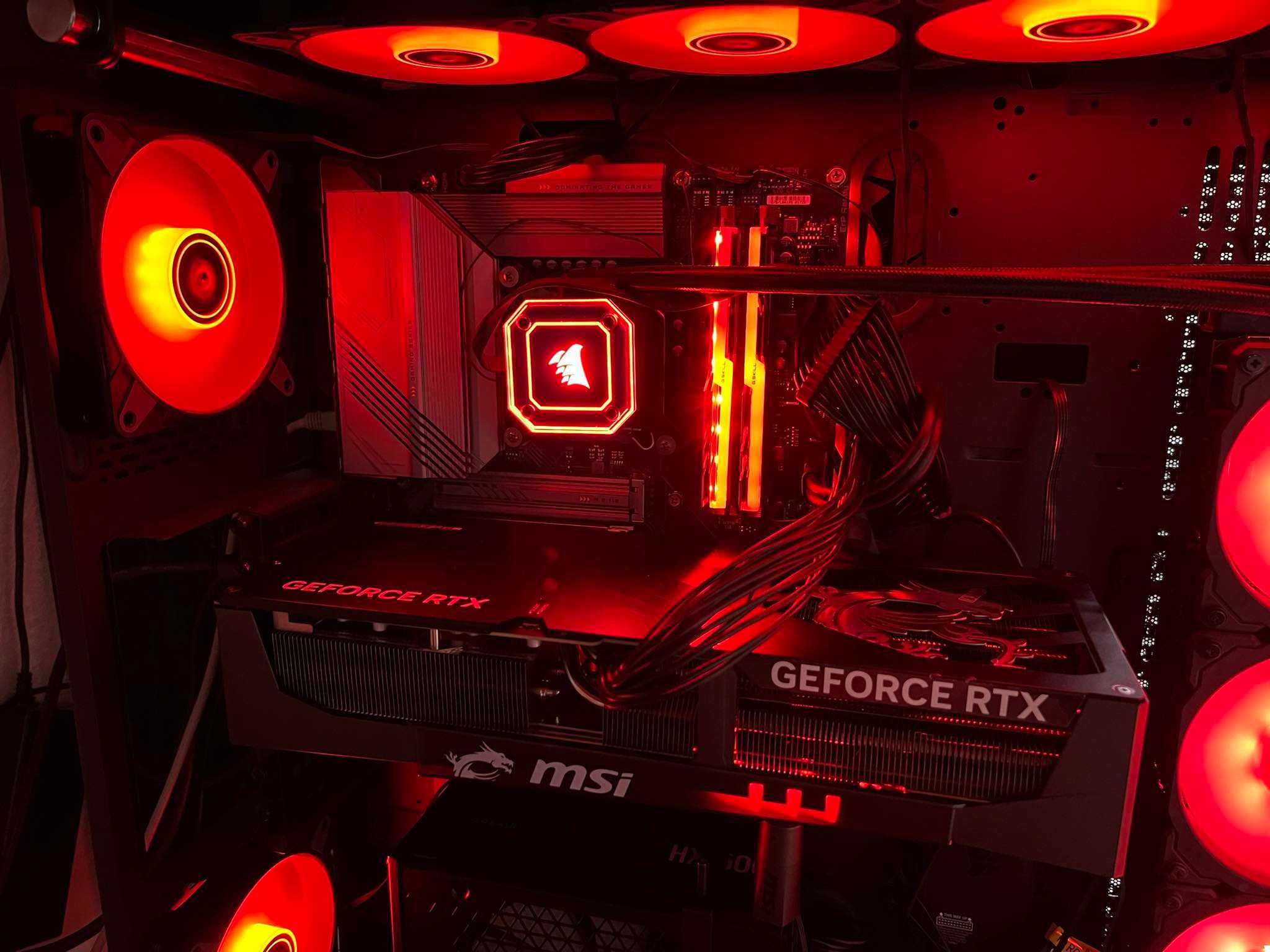 Procesor i7 12700k, 32GB DDR4, Z690 GIGABYTE GAMING X DDR4