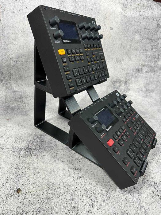 Стенд Elektron – Digitakt, Digitone, Syntakt, Analog Heat, Octatrack.