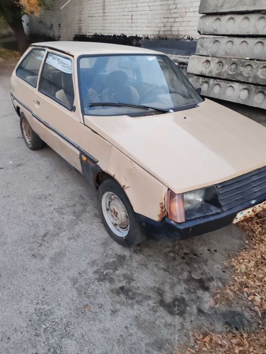 З А З Таврія 1102