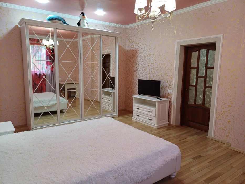 Отинія,Оренда Будинку.центр