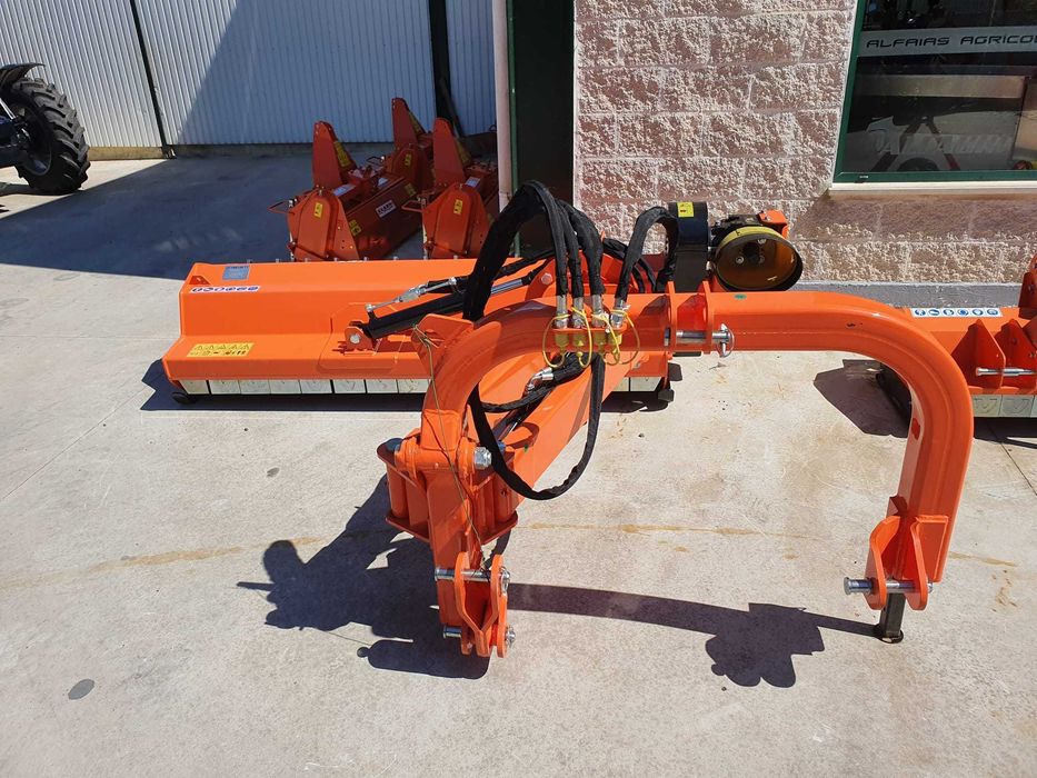 Trituradores de Braço Multifuncional Hidráulico (1,05m a 2,80m)