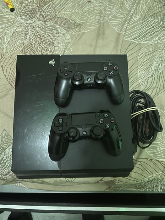 Ps4 500gb semi nova