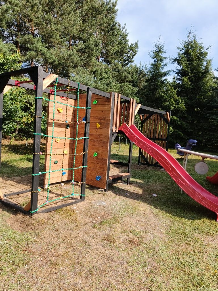 Plac zabaw dla dzieci ,małpi gaj, huśtawki, drążki,slizg3m.