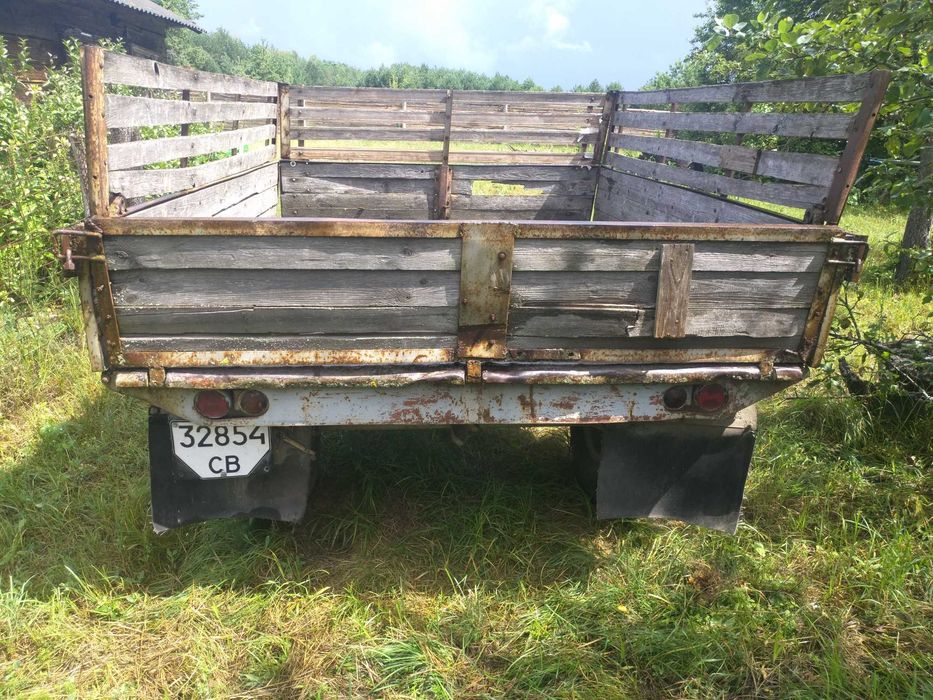 Напівпричіп тракторний 1ПТС-2