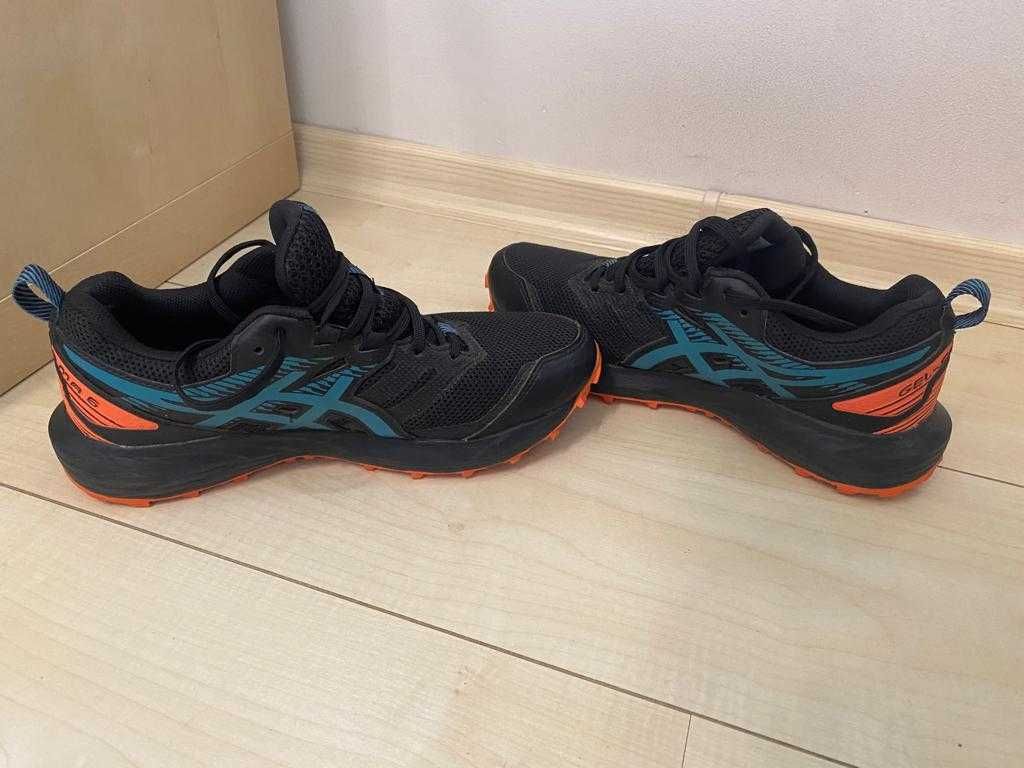 Buty damskie do biegania Asics Gel Sonoma 6  Gore-Tex R.39