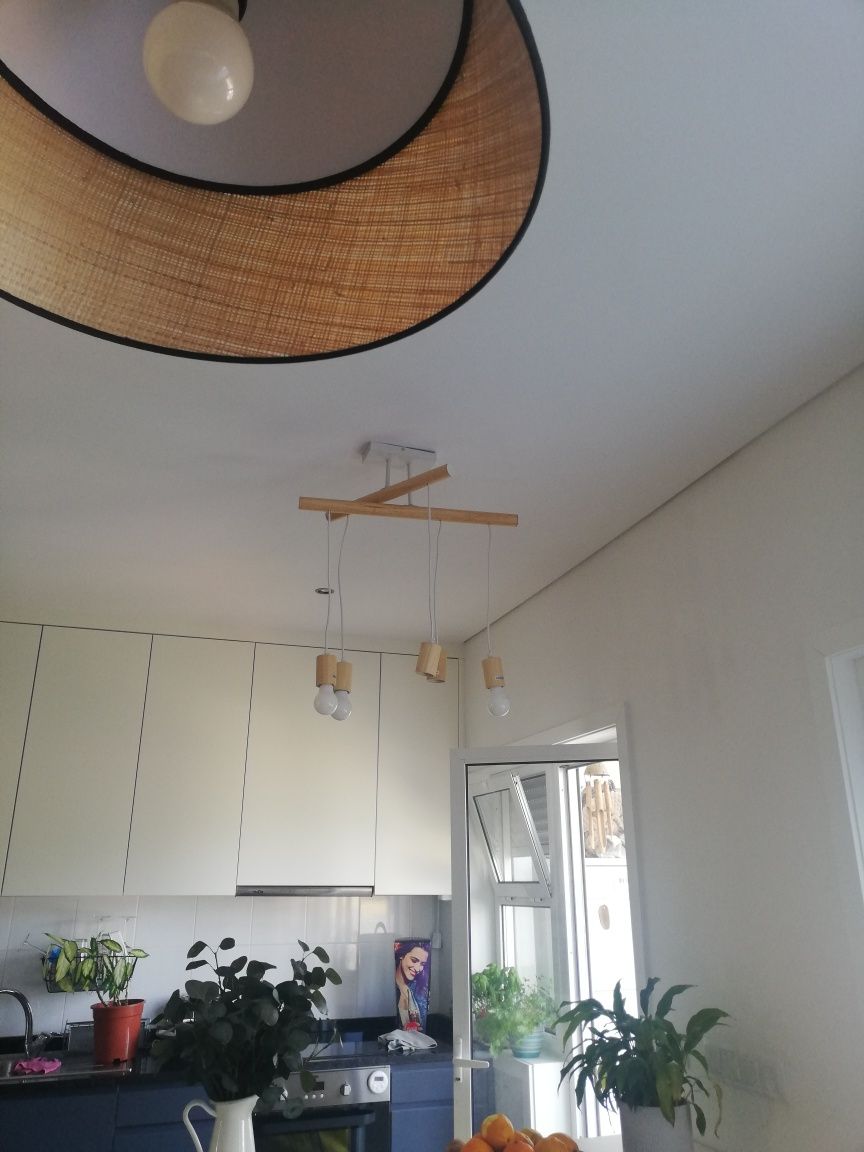 Candeeiro de tecto em madeira 5 lâmpadas (oferta de 3 :))