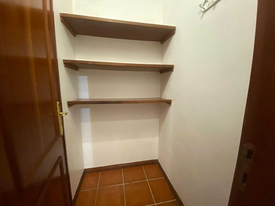 Arrenda-se Apartamento T1 no Vale das Flores, Coimbra