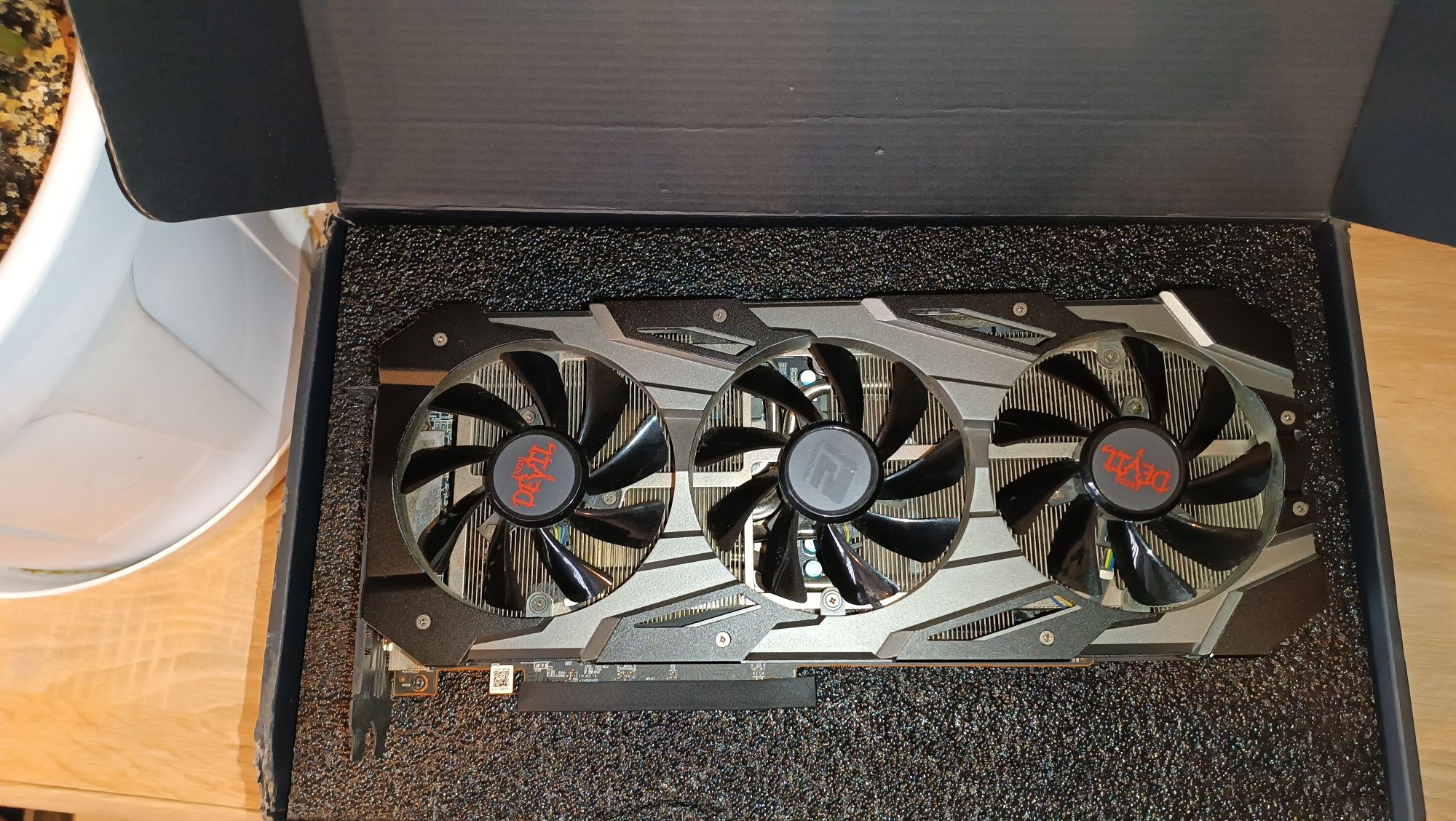 PowerColor RX 5700 XT Red Devil 8GB