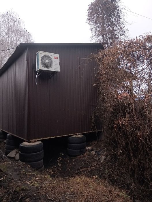 Продам  торговий павільйон із збереженням місця