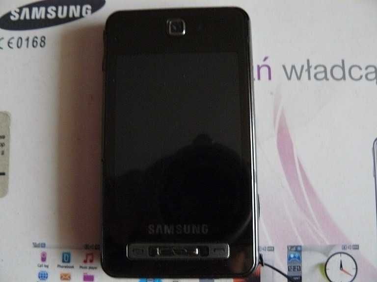 SAMSUNG F480 bez simlocka (Model rzadko spotykany)