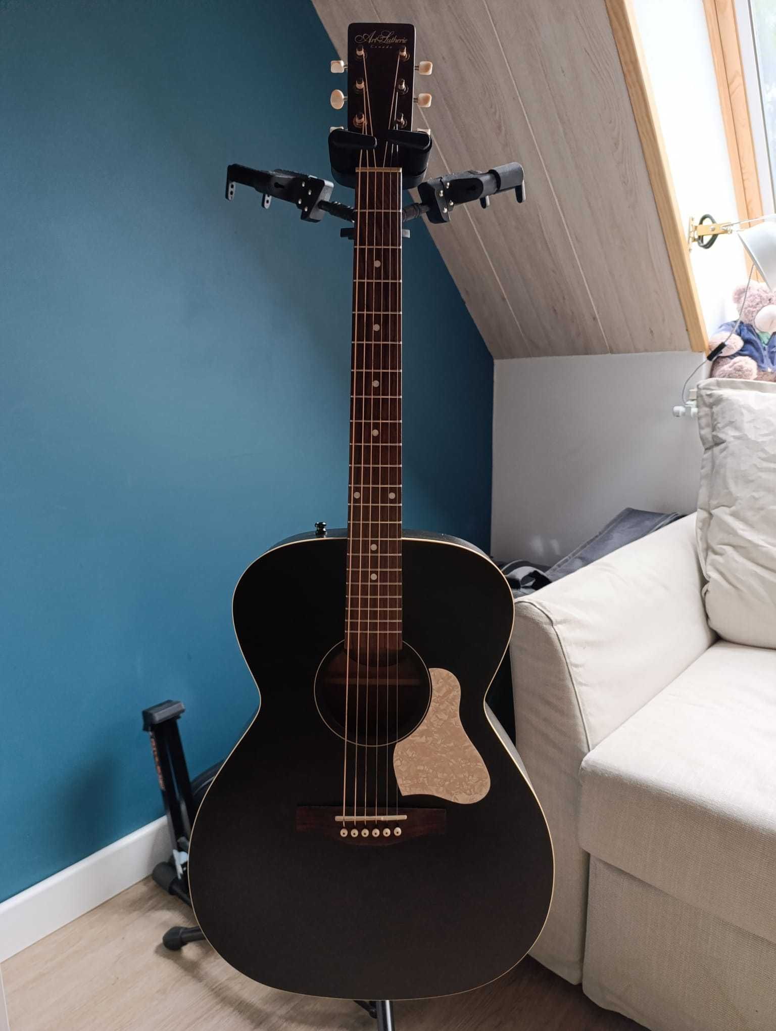 gitara akustyczna FOLK Art & Lutherie Legacy  elektroakustyczna