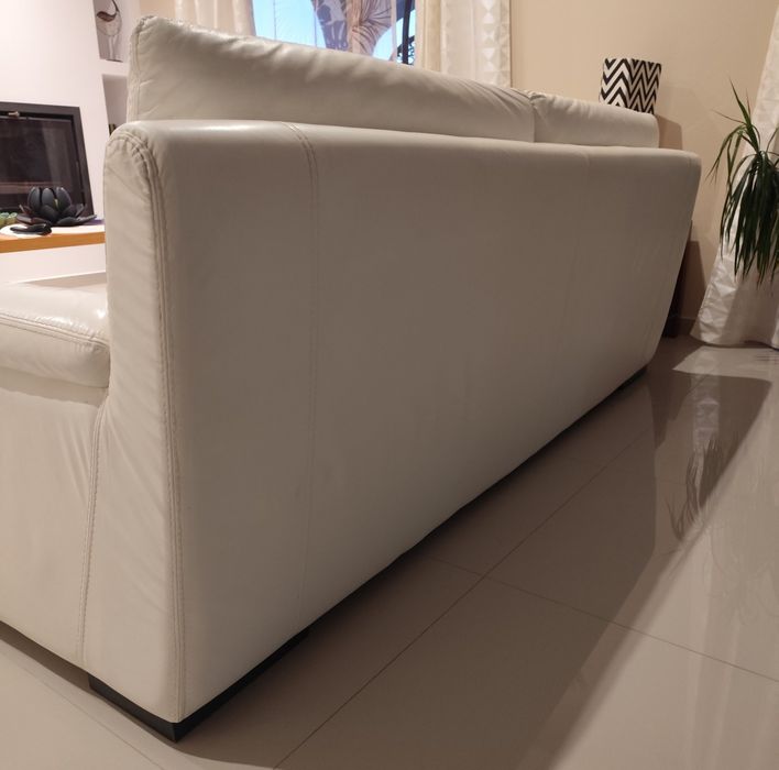 Vendo 1 sofá de sala + 2 poltronas