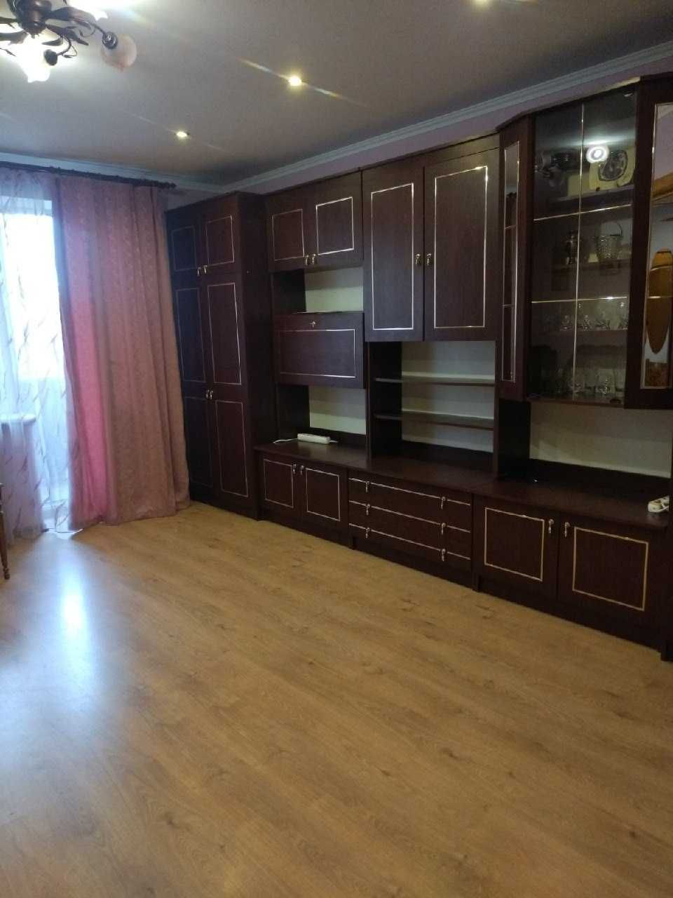 Продаж 3-к., Вербицького 8 , Дарницький р-н.