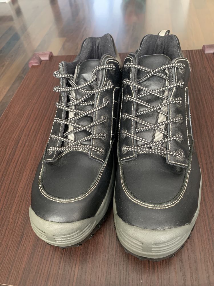 Nowe skórzane buty Grene rozmiar 46