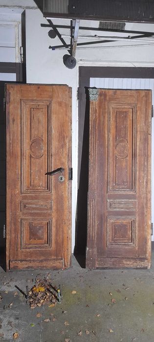 Stare drewniane drzwi