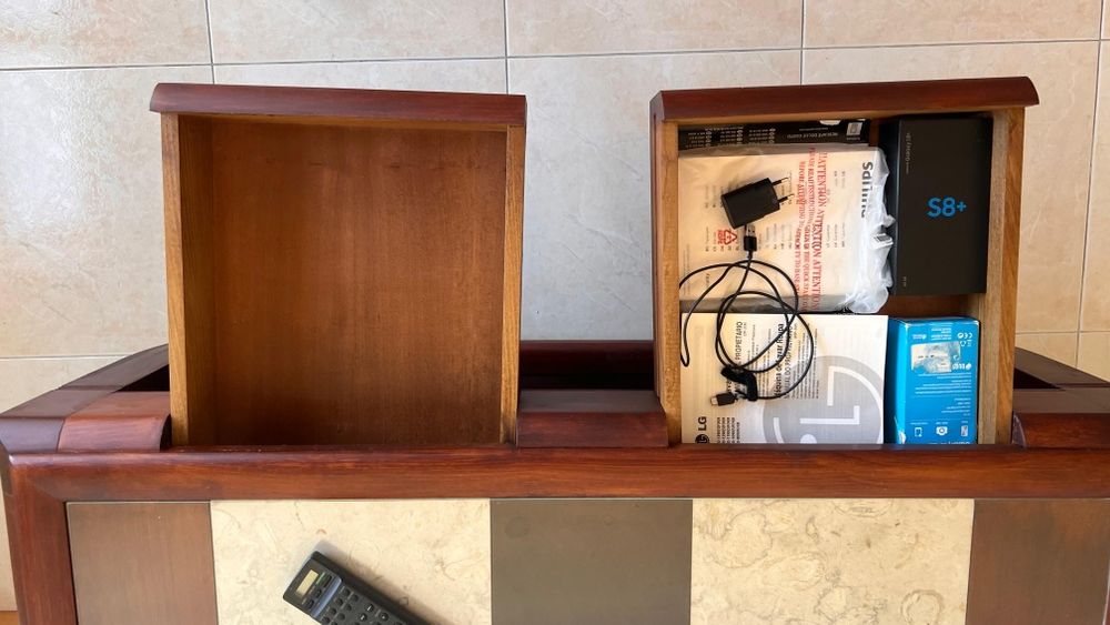 Mesa de Centro ou Móvel de TV de estilo Clássico/Vintage