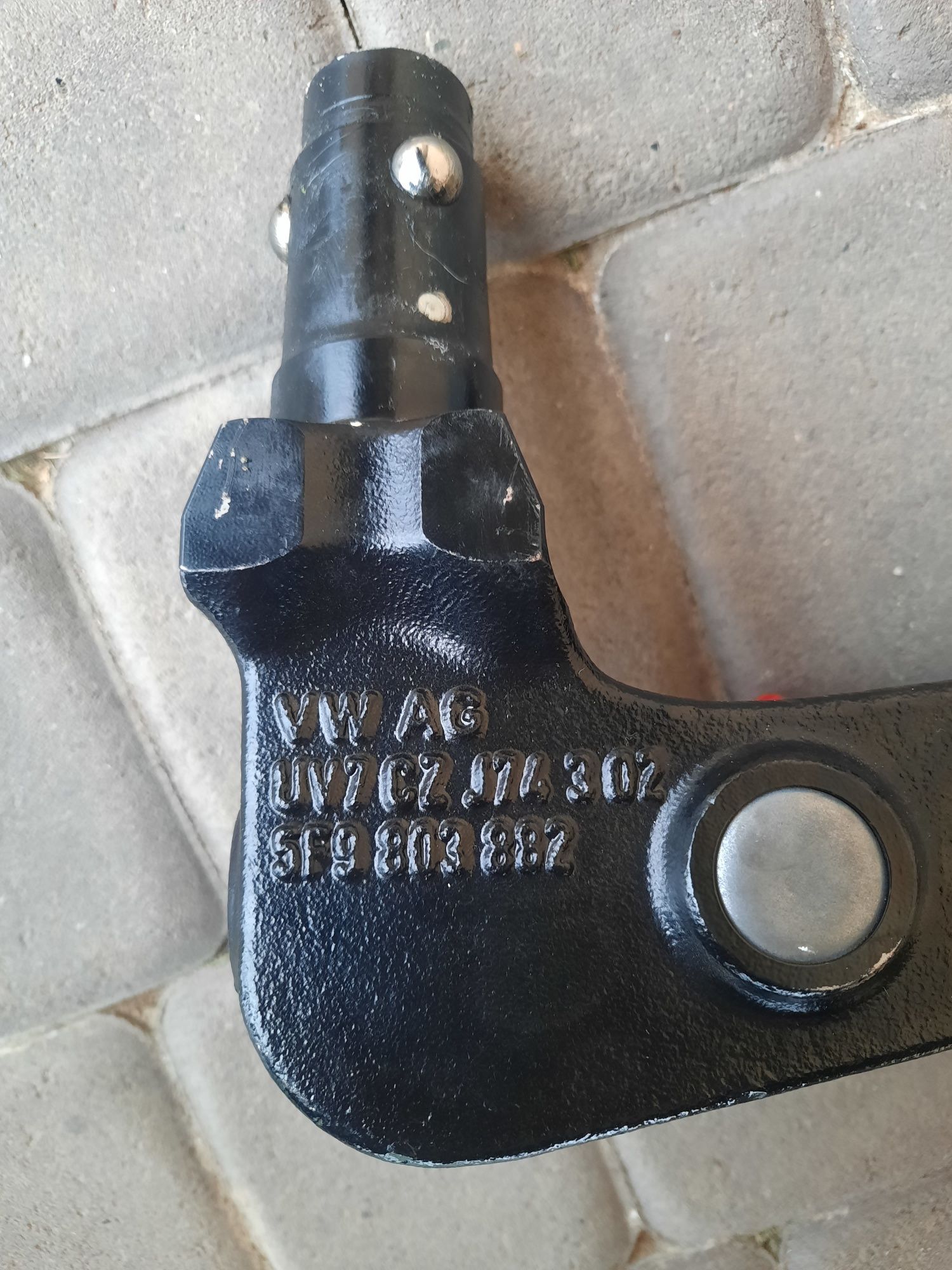 Фаркоп, гак, форкоп Шкода оригінал октавія а7, а8 , vw, seat