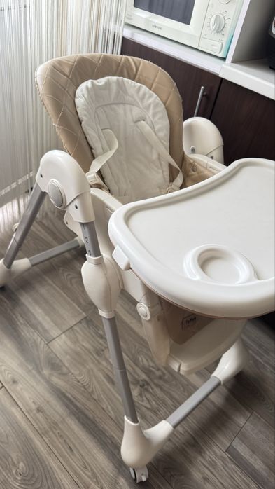 Стільчик для годування  CARRELLO Toffee