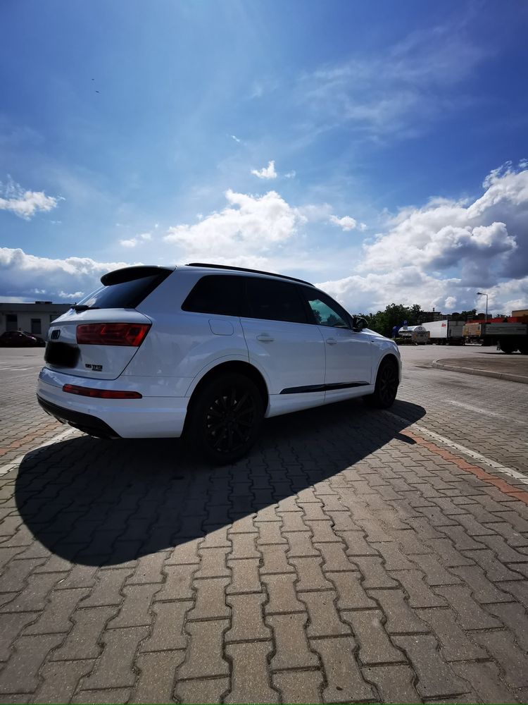 Audi Q7  S Line Prestige Biały