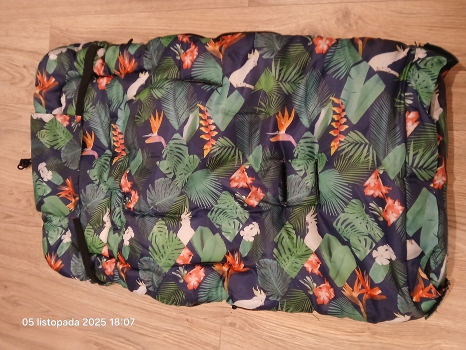 Śpiworek ocieplany do wózka nosidła gondoli na sanki