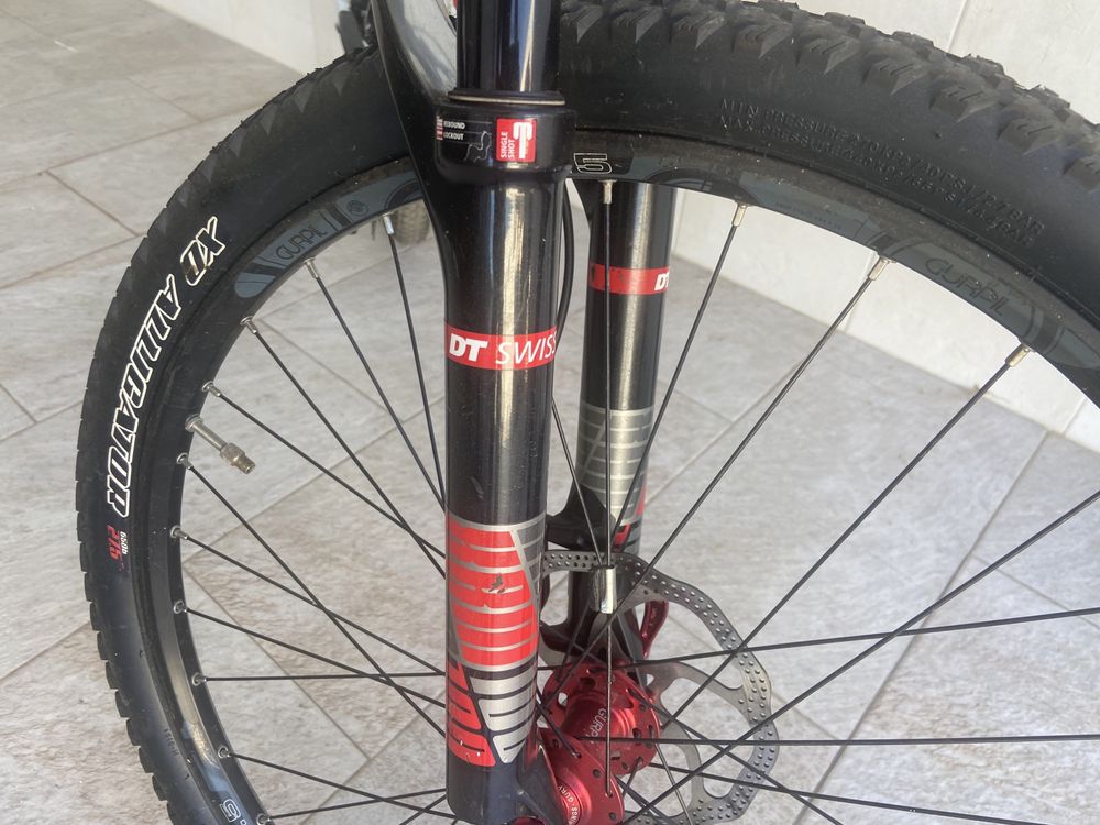 Vendo bicicleta btt CORRATEC suspensão total