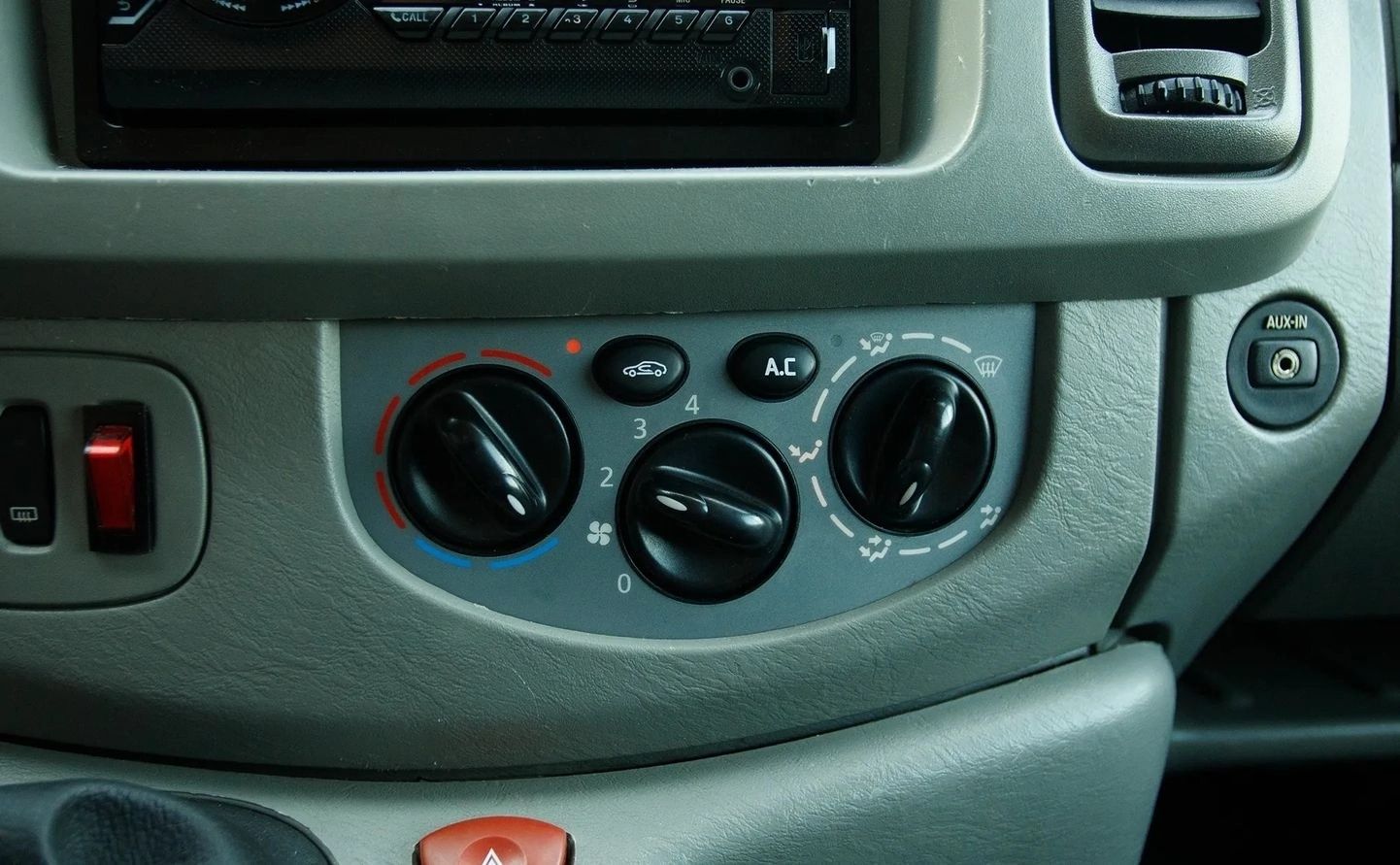 Opel Vivaro 2010