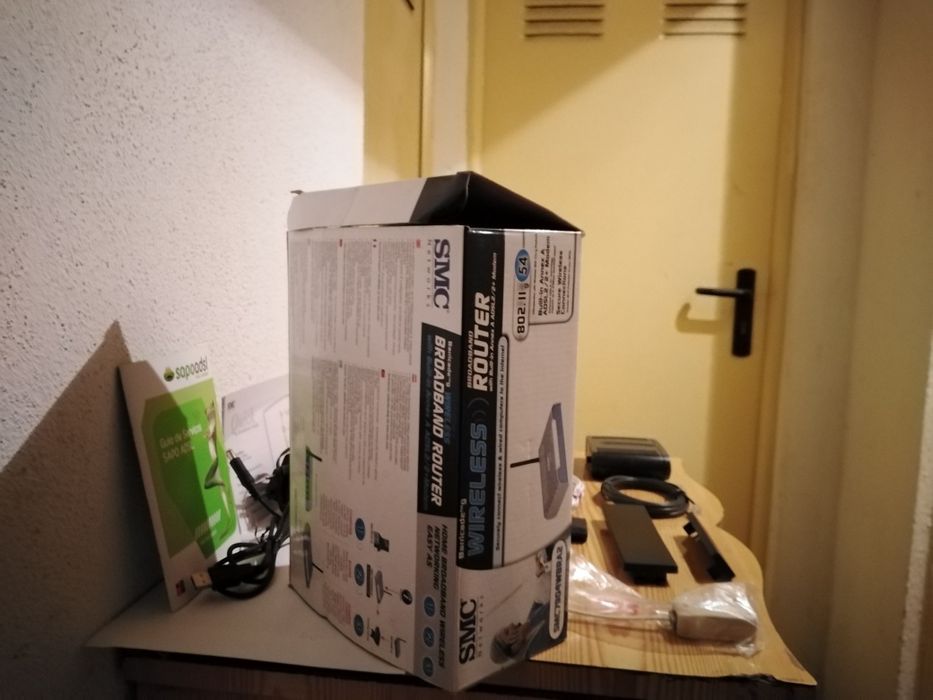 Vendo eletrónica de internet com bom estado