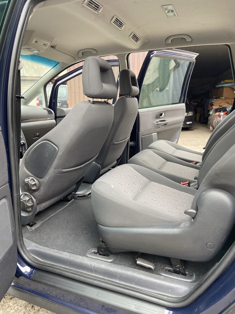Volkswagen Sharan 2.0TDI авто для зсу