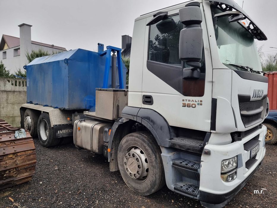 Iveco 260 termos do asfaltu
