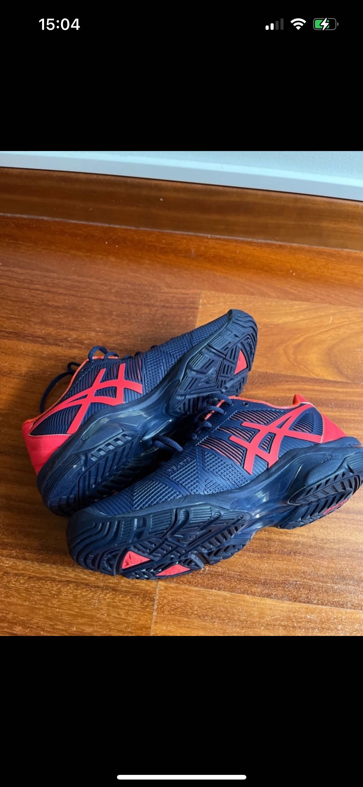 Ténis asics novos