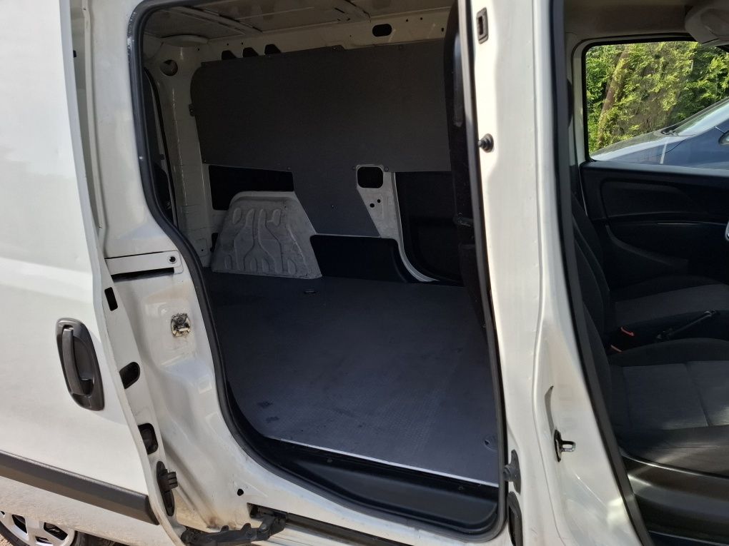 Fiat Doblo Maxi L2 1.3 Multijet 90PS*Klimatronic*Zadbany!!