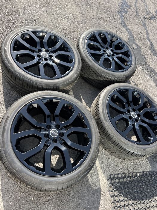 Оригінальні диски Range Rover vogue r22 з  шинами 275/40