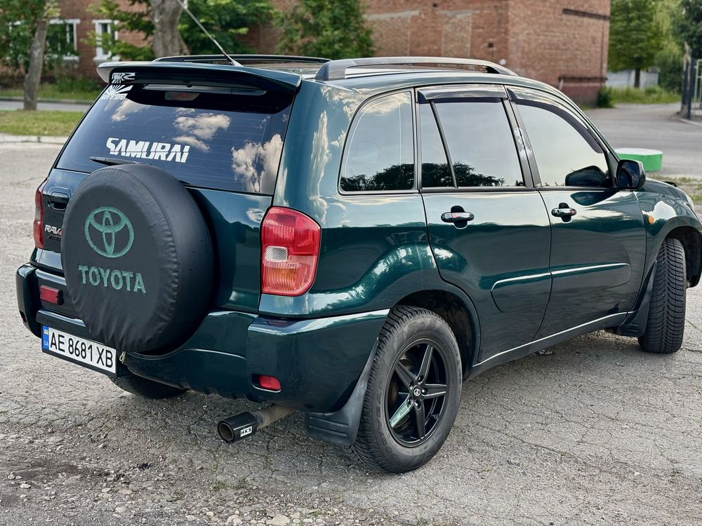 Продам Toyota rav 4