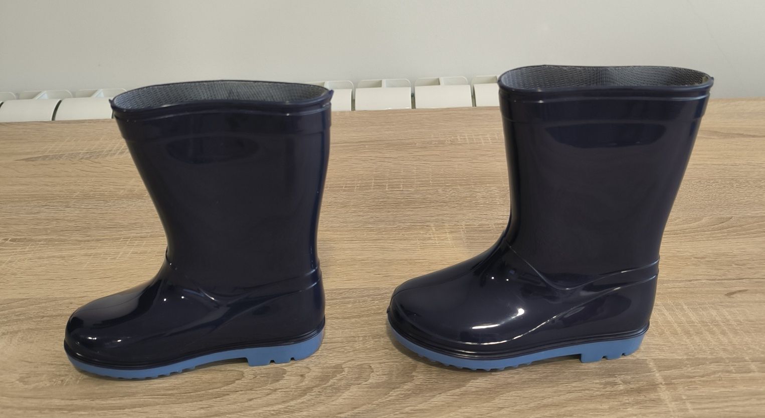 2 Pares de Galochas Cor Azul - Menino - Tamanho 26 ( 5€ cada par)
