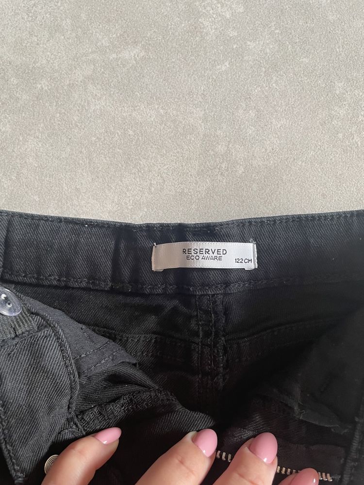 Piękne jeansowe dżinsowe szorty spodenki Reserved 122 czarne