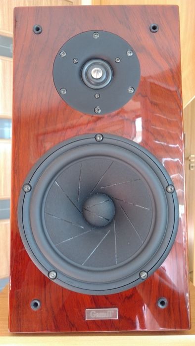 Gamut L-3 Rosewood, monitory high-end, idealne, komplet ze skrzynią
