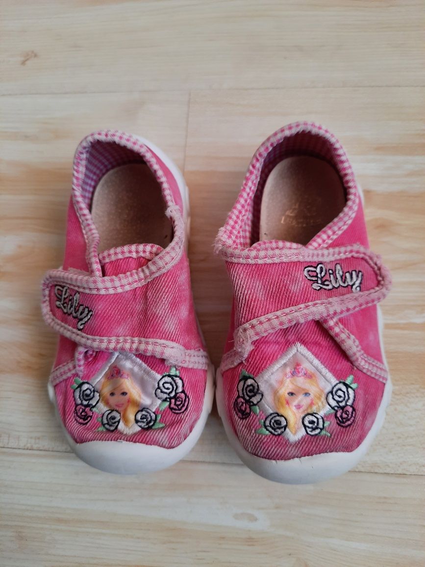 Kapcie rozm. 22 papcie, buty *wysyłka paczkomatem*