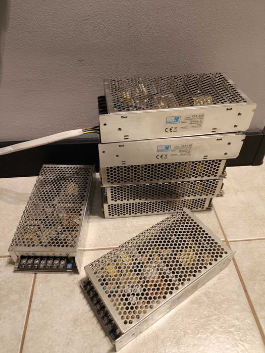 MW Power Zasilacz impulsowy 12V/12,5A C12-150