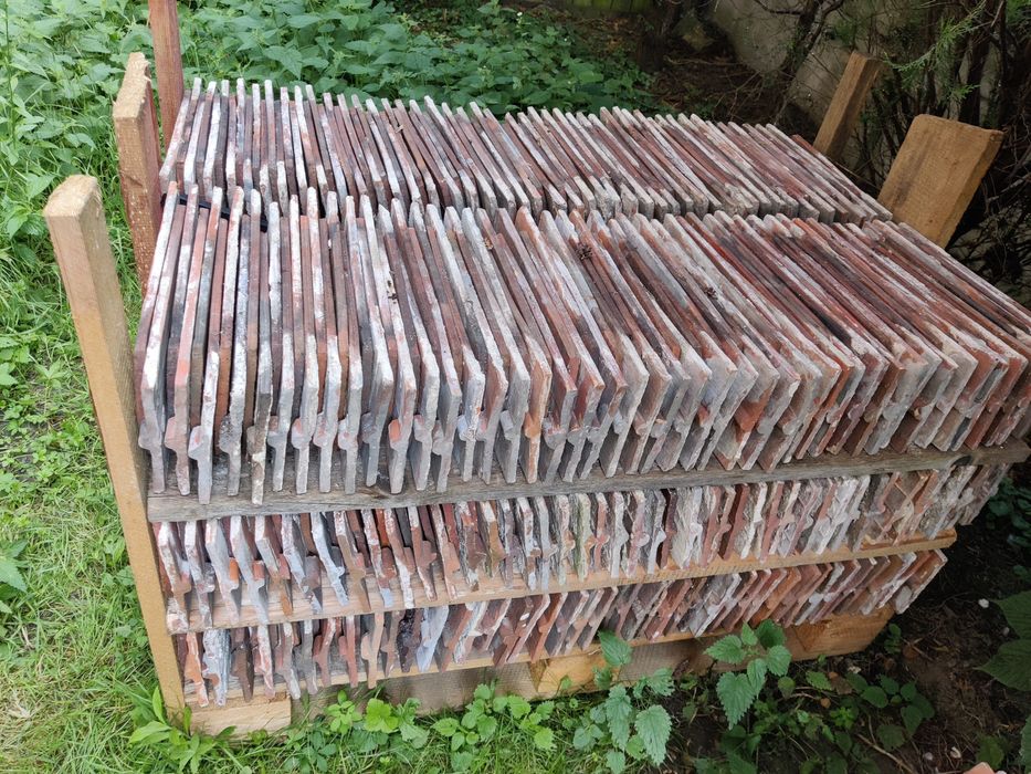 KODERSDORF Zabytkowa niemieckia dachówka ceramiczna karpiówka Kodersdo