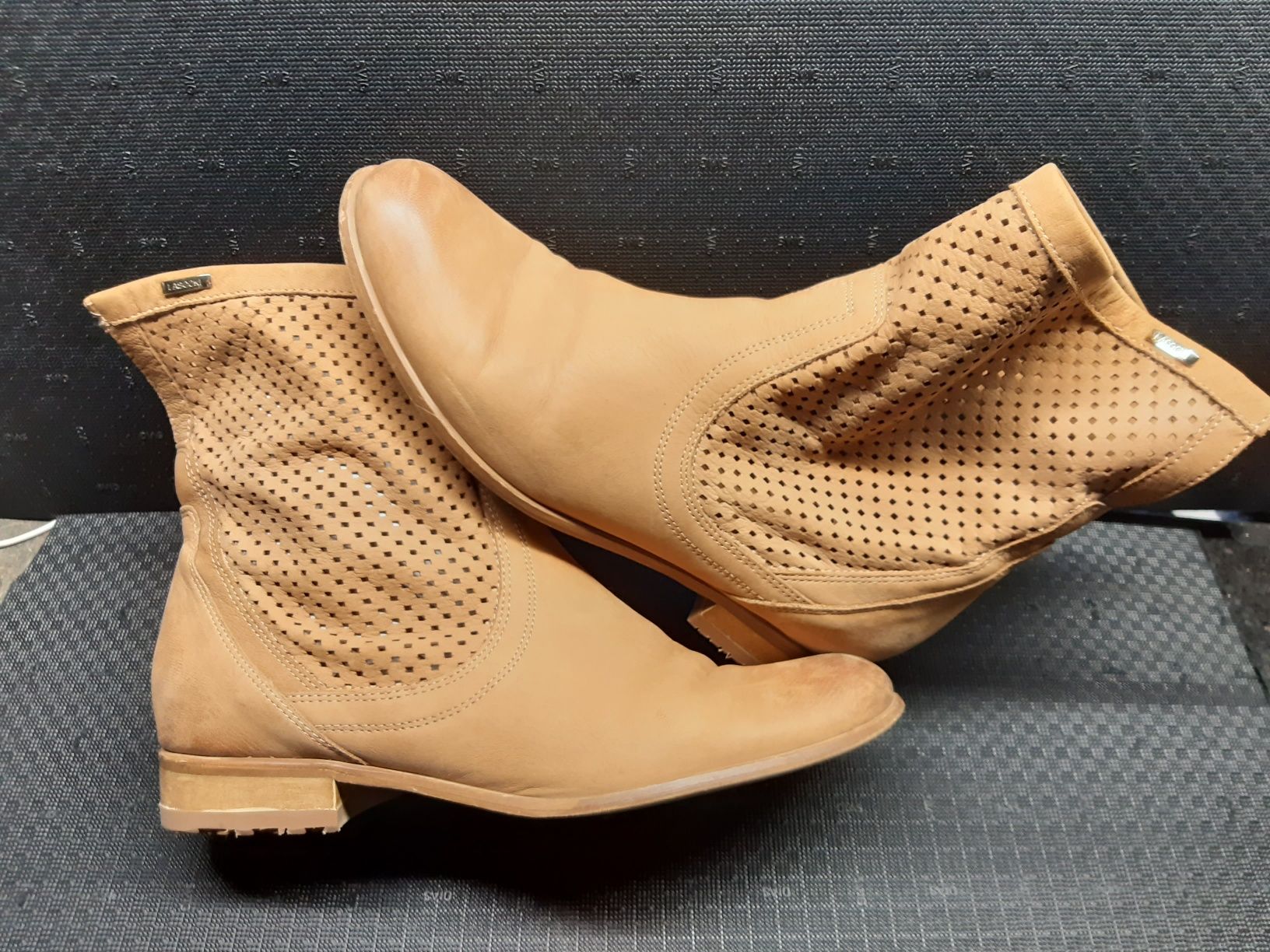 Buty damskie skórzane Lasocki 39 rozmiar Katowice Wełnowiec.