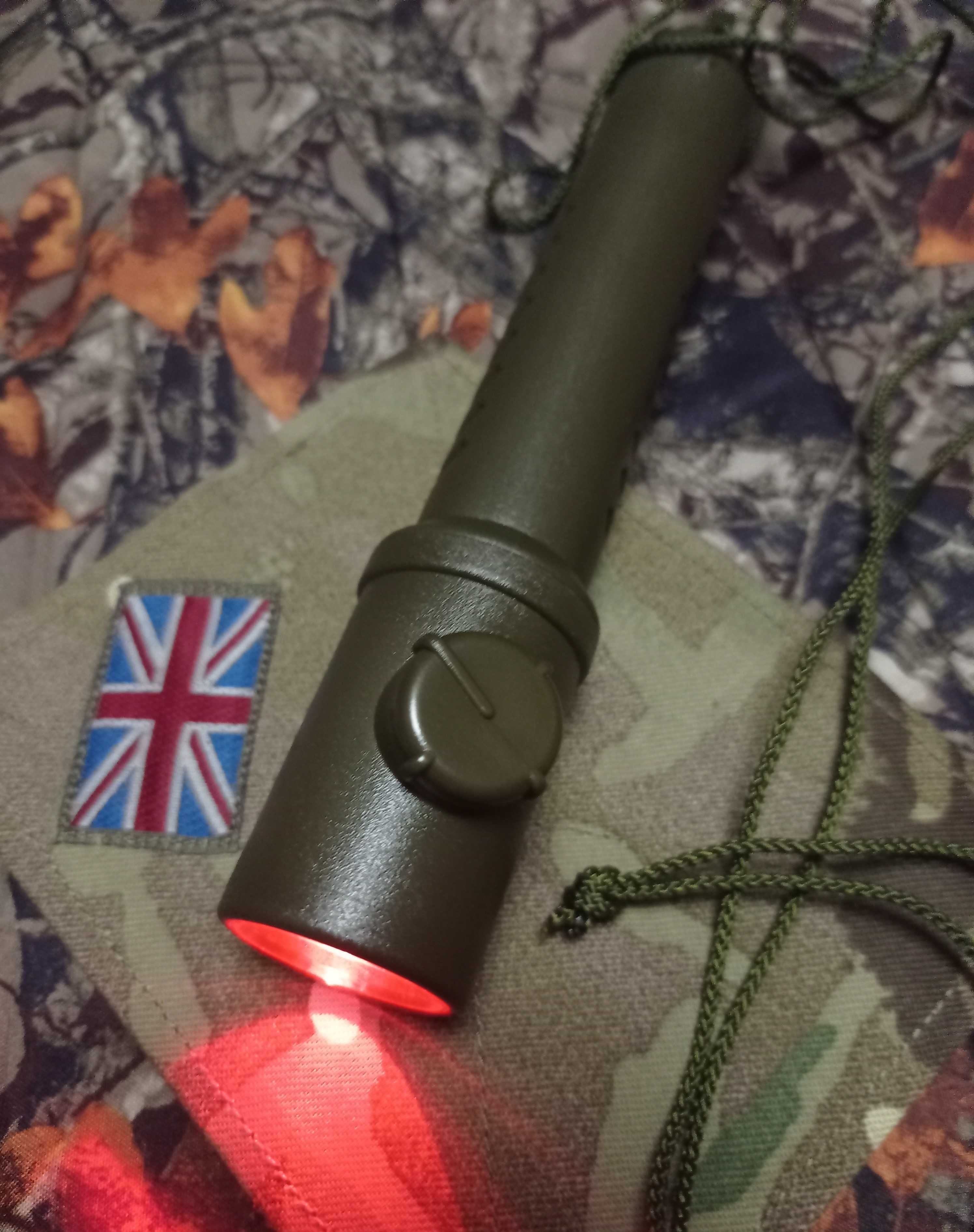 Ліхтарик триколорний  British Army Nitech Tricolor Signal - PCT