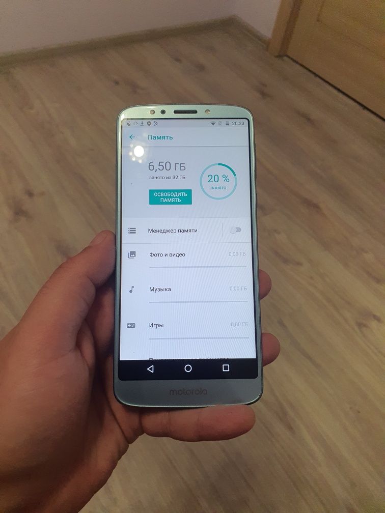 Moto Motorola e2 plus 32gb.