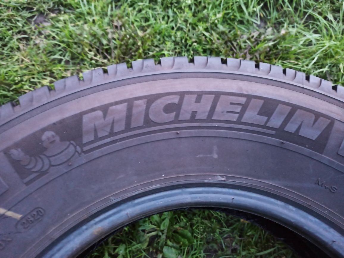 Opony Lato Michelin Agilis Camping 225/75R16CP C 116Q Jak nowe