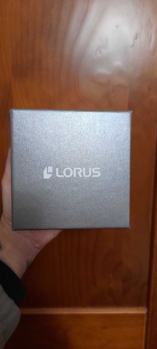 Relógio Lorus novo na caixa