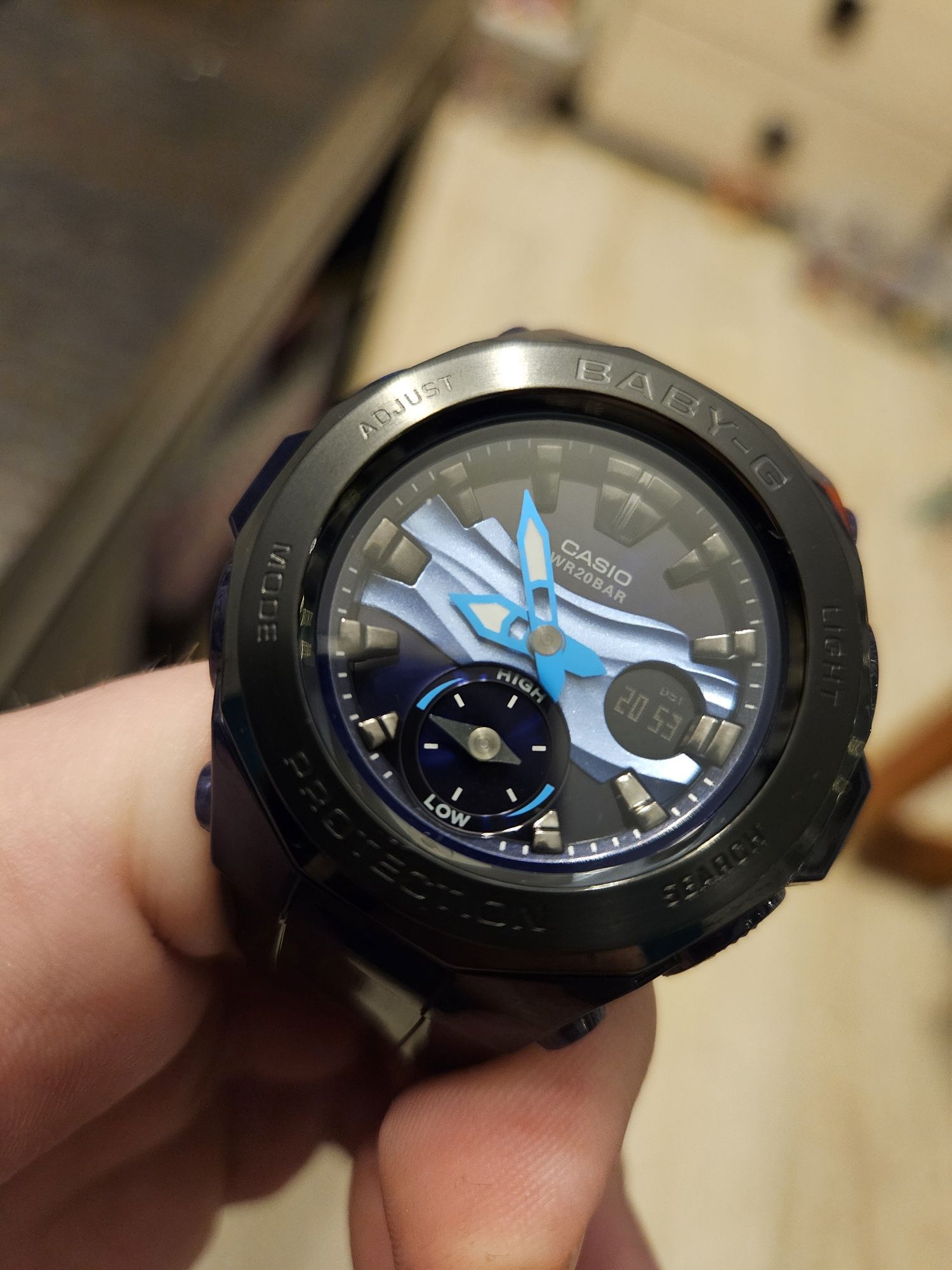 Casio Baby-G BGA-220B g-shock