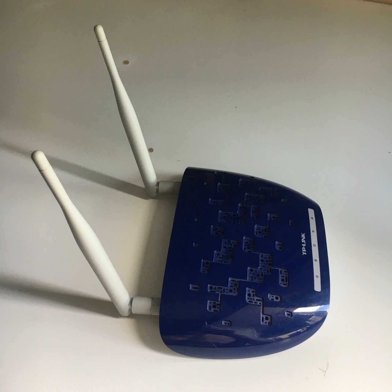 Ретранслятор для роутера (расширитель) Wi-Fi. TP-LINK TL-WA850RE