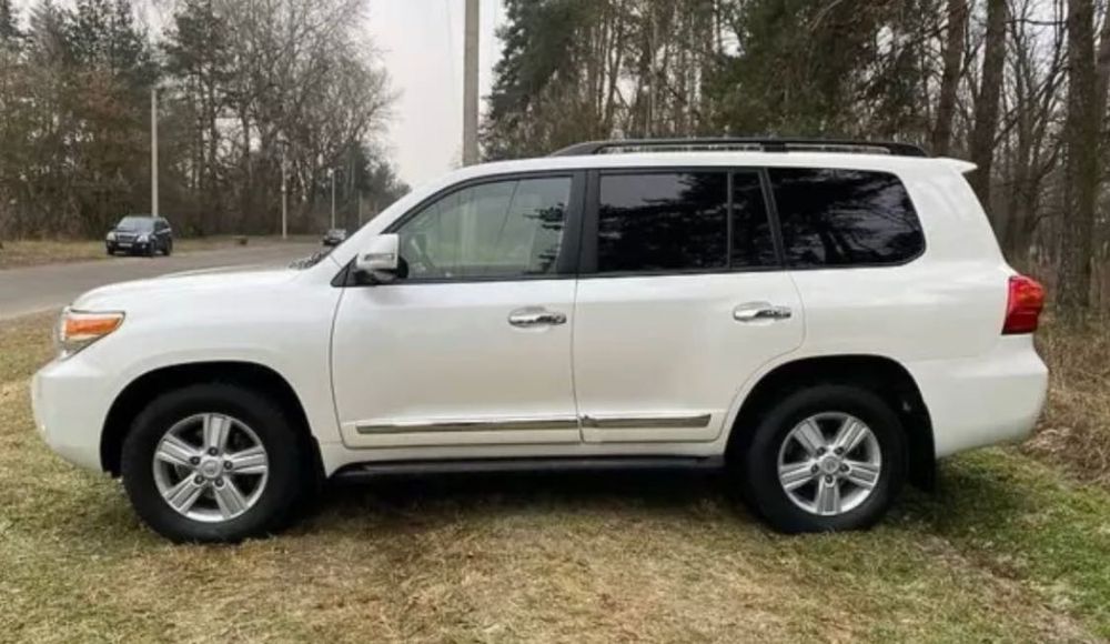 Авторозборка шрот Land Cruiser 200 2007-22 запчасти разборка