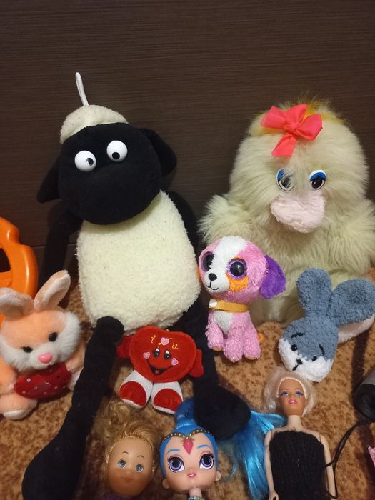 Продам пакет игрушек (разные)
