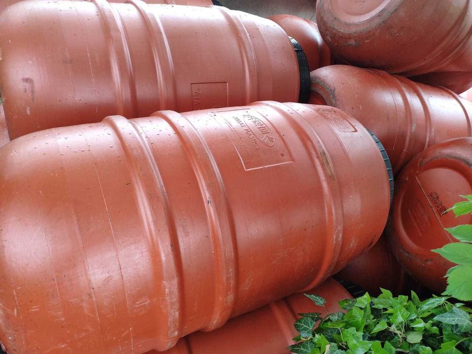 beczka plastikowa 220 l na wodę NIE PO CHEMII beczki plastikowe