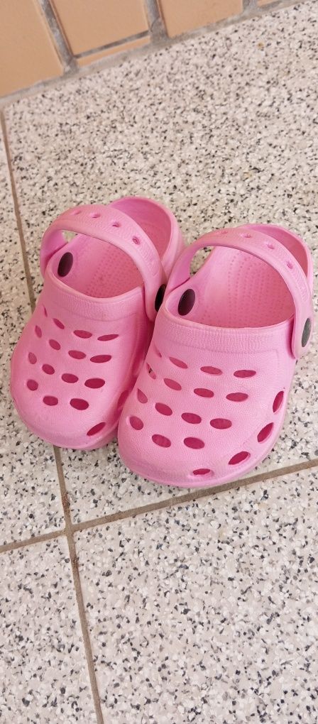 Crocs rosa menina 20